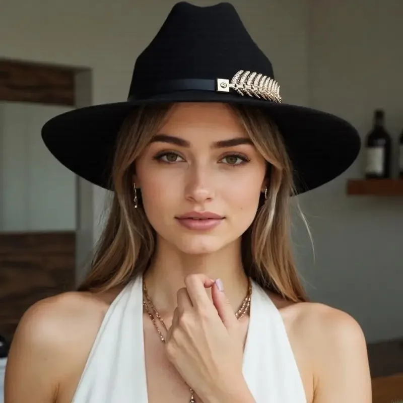Big brim leaves, Humboldt hat Panama hat, western headdress