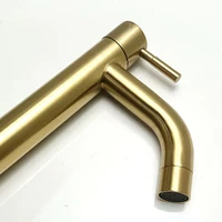 ก๊อกน้ำอ่างล้างจานอเนกประสงค์ ก๊อกน้ำร้อนน้ำเย็น ก๊อกผสมสำหรับห้องน้ำ ก๊อกติดตั้งบนเคาน์เตอร์ อ่างล้างหน้า สำหรับใช้ในบ้านและโรงแรม 4