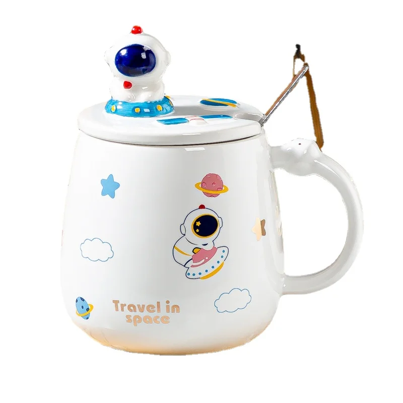 

Creative Planet Astronaut Mug with Cover Spoon Large Capacity Coffee Cup Drinking Water Ceramic Cup Female Couple's Cups