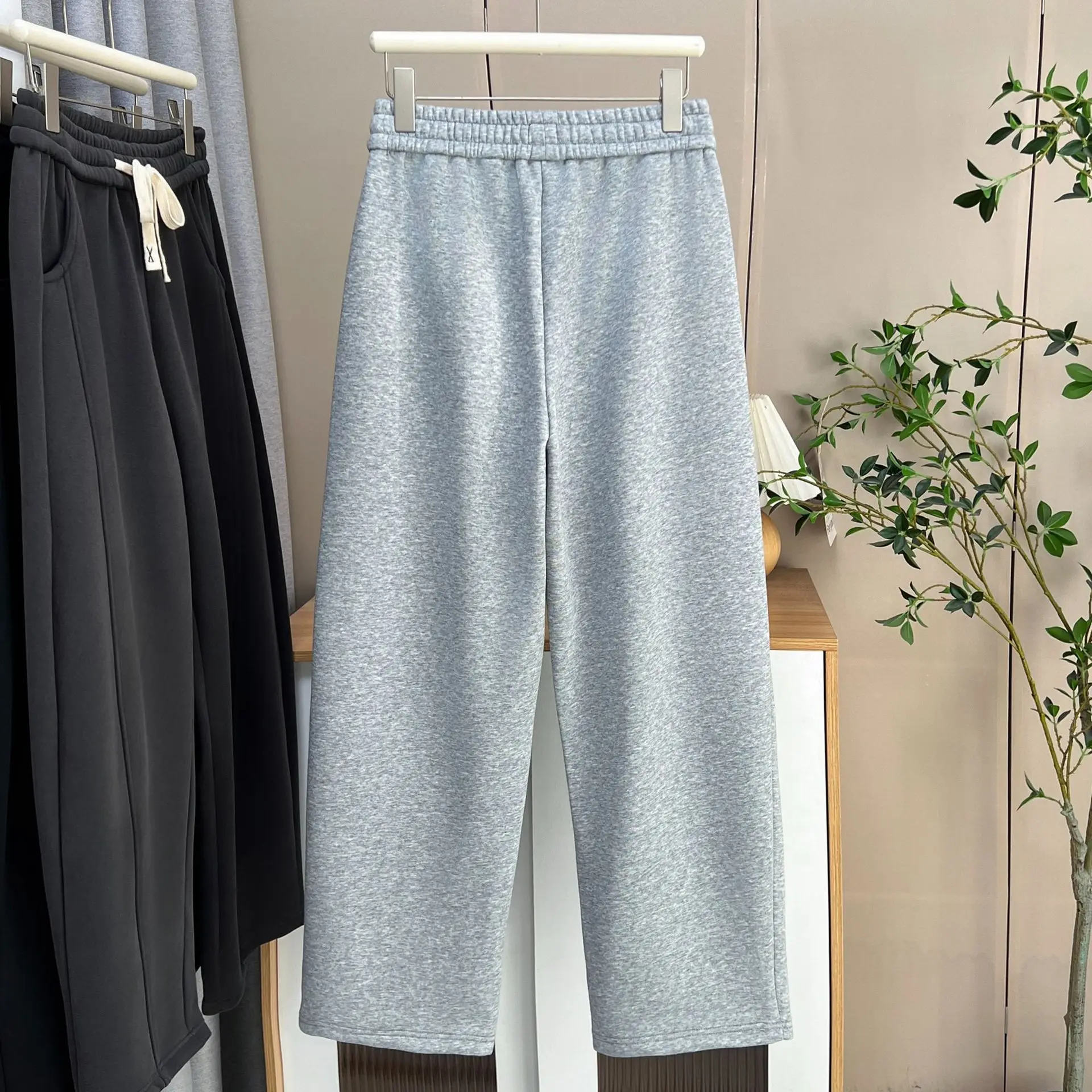 XXXXL Fashion Plus Size Women's Straight Pants Winter Style Simple Fleece And Thickened Warm Wide Leg Trousers 2862
