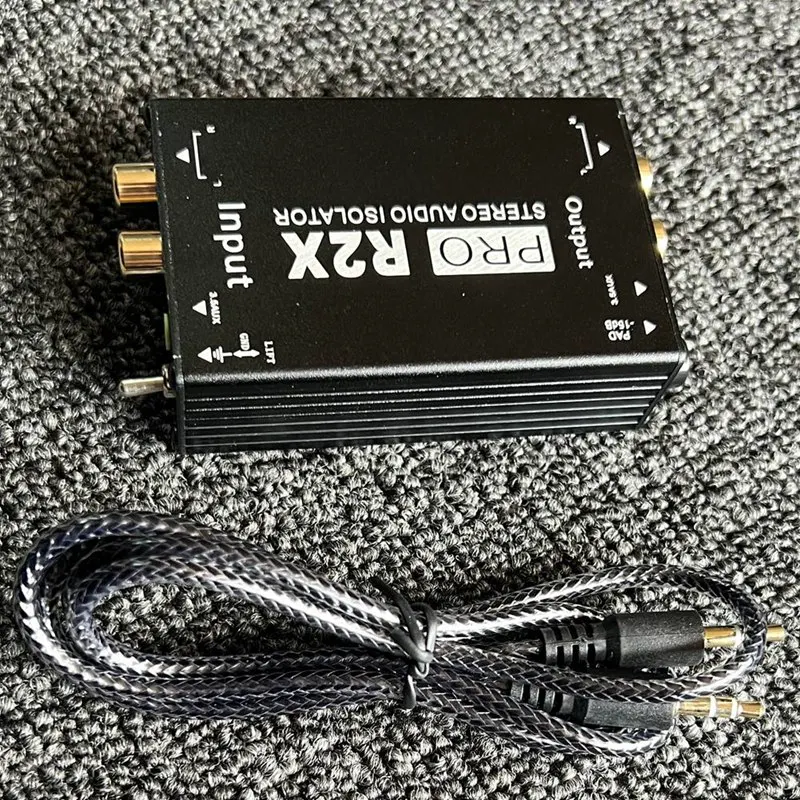 A35Q-3.5MM+RCA Audio Isolator Audio Current Acoustic Isolator Noise Eliminator Common Ground Automobile