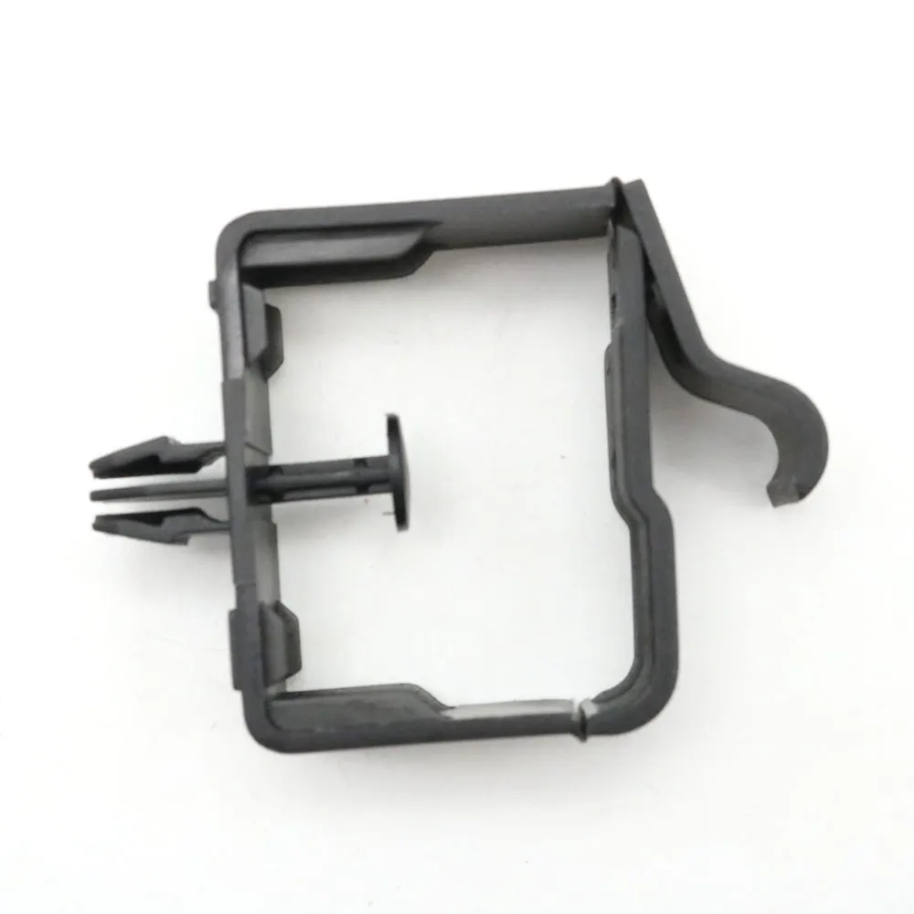 あこ 30721386 Rear Trunk Warning Triangle Anchor Support Clip For