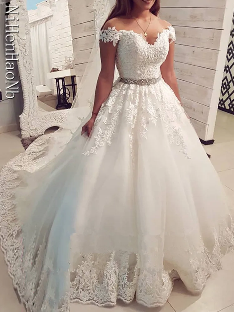 

2023 Off Shoulder Embroidery Charming Sweetheart White Wedding Dress Custom Made Size Ball Gown Wedding Dresses