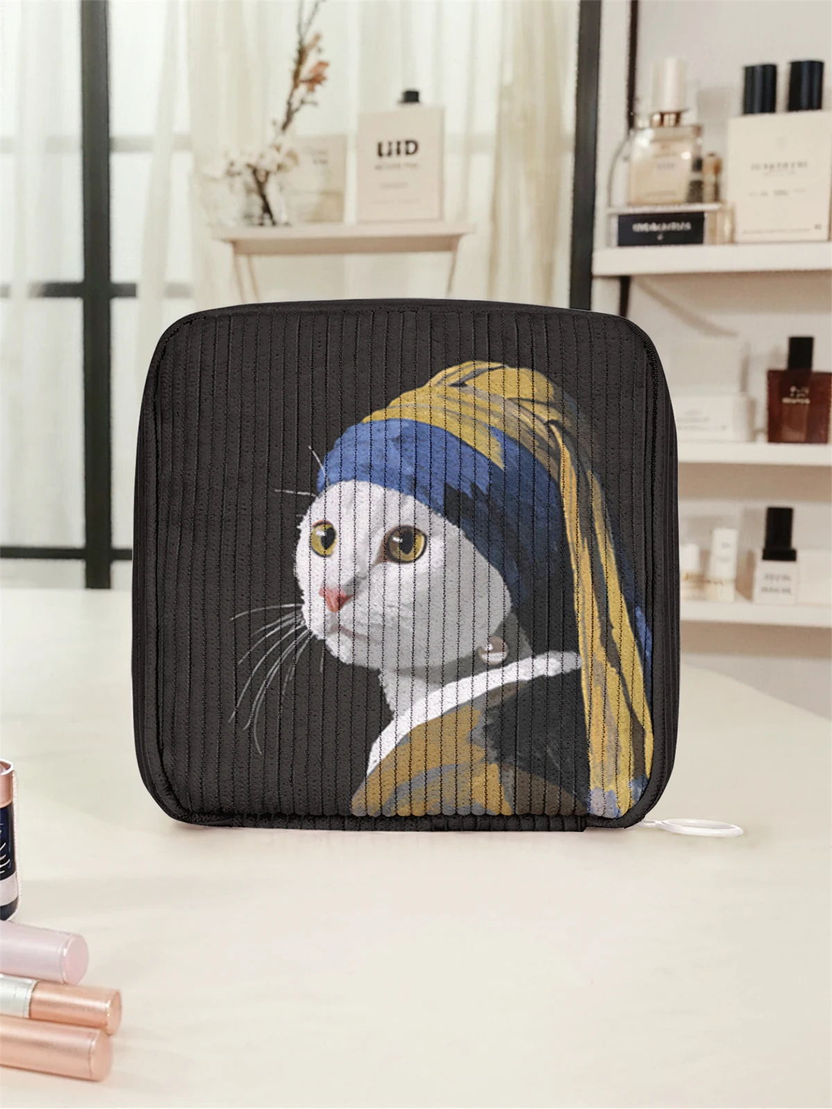 Cat pattern printed sanitary napkin storage bag, women's lightweight tissue bag, sanitary tissue bag