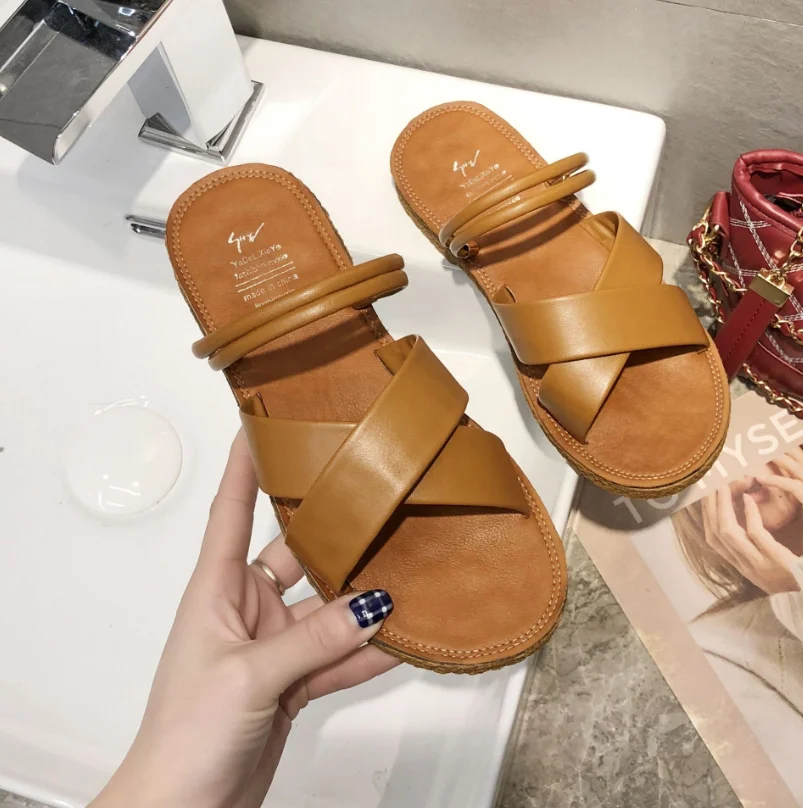 Women'S Sandals 2022 New Golden Female Summer Flat Sandals Fashion