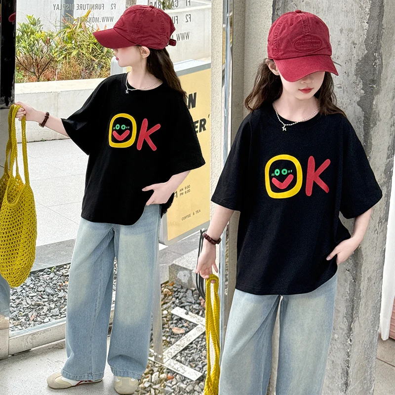 Mädchen T-Shirt Sommer 2026 Schwarz Bedruckt Kurzarm-Oberteil und Weite Jeans Zweiteiliges Set Süße Lässige Kinderkleidung