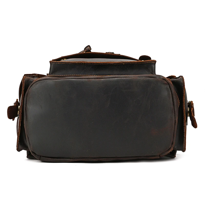 Leather Backpack Travel Pioneer™ - Dark Brown