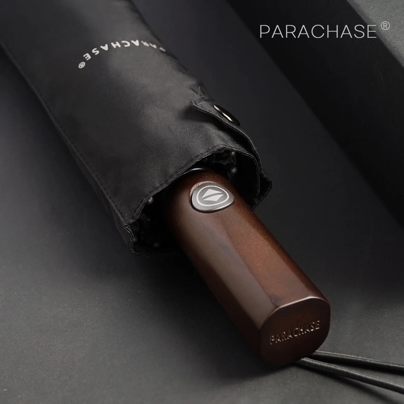 

Parachase Wind and Water Resistant Umbrella Male Fully Automatic Golf Umbrella for Men Large Reinforced Men's Umbrella Folding