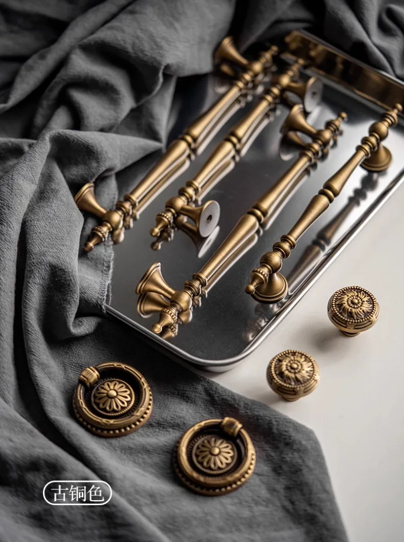 MaisonLuxe™ French Vintage Brass Handles Sbc93fede62534c8eaff7c277f703c7a0Y