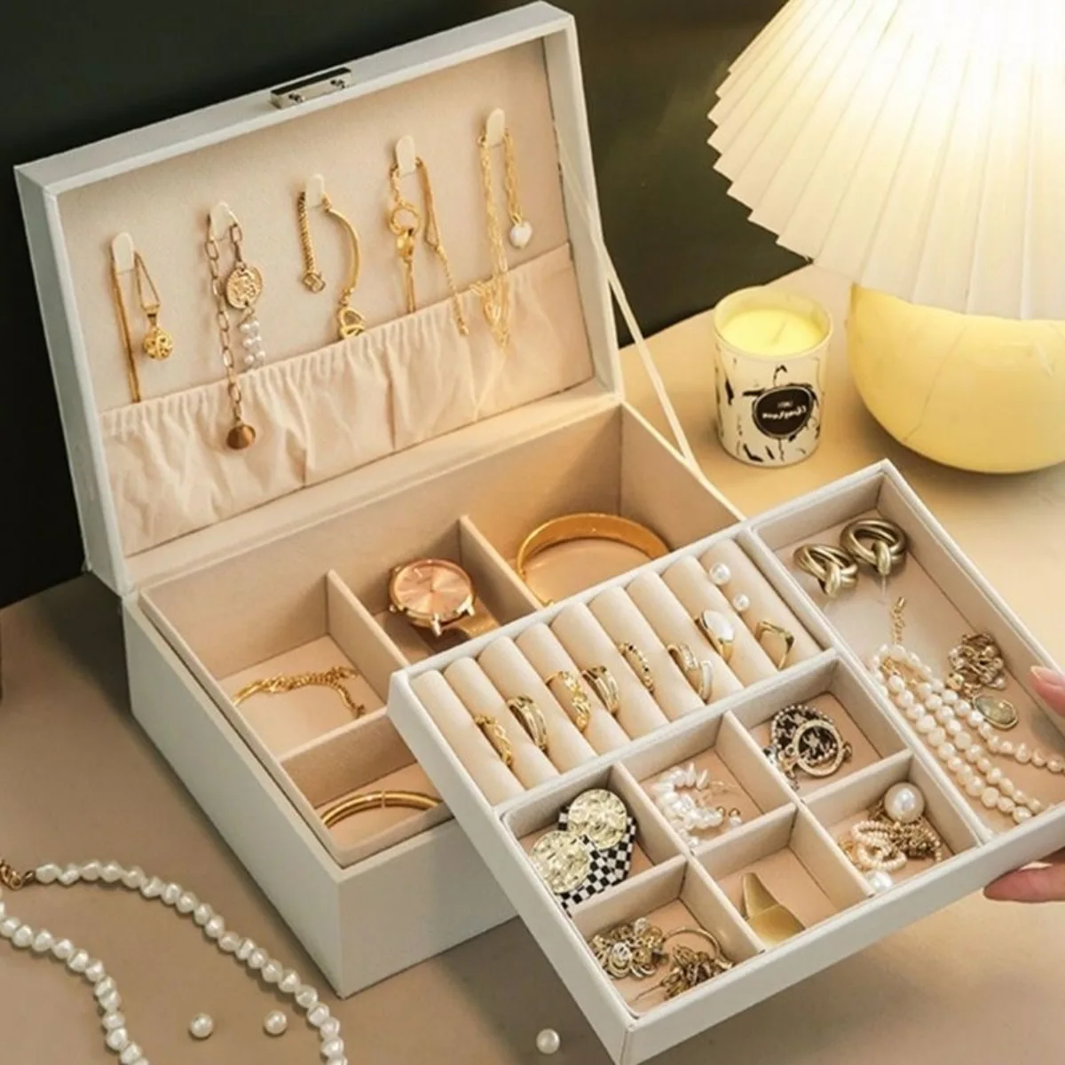 Premium Super Capacity Leather and Wood Jewelry Box Custom Logo Finish Storage for Bracelets Earrings Necklaces Rings 1