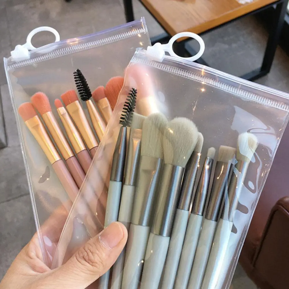 8Pcs 미니 메이크업 브러쉬 세트 파운데이션 블렌드 블러쉬 아이 섀도우 메이크업 브러쉬 세트 여행용 메이크업 가방 컴팩트하고 휴대 가능