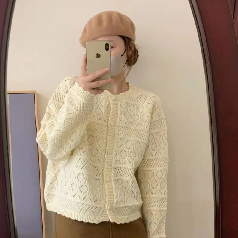 

French hollowed out knitted cardigan for women spring 2023 casual niche gentle round neck lace sweet sweater cardigan women