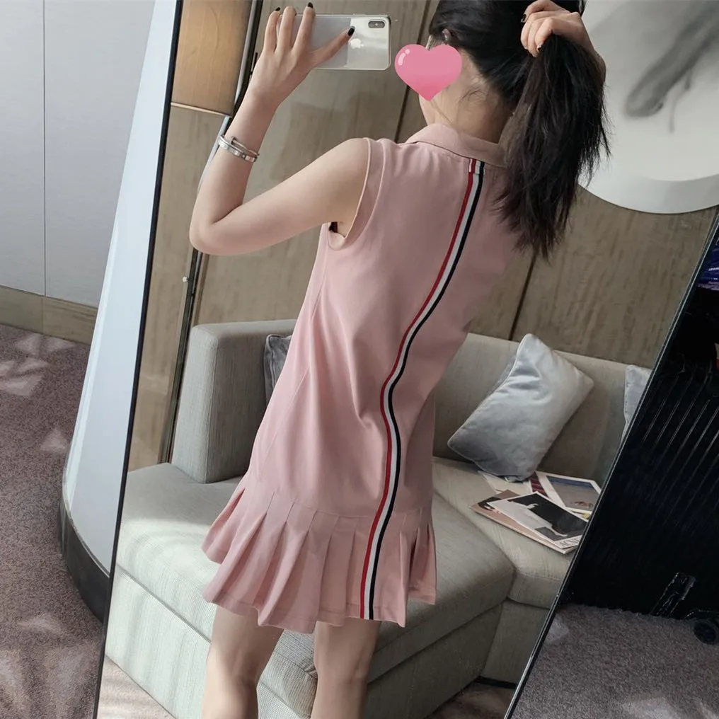 

High Quality TB Dress Female 2023 Summer College Style POLO Collar Sleeveless Waist Striped Stitching Pleated Skirt