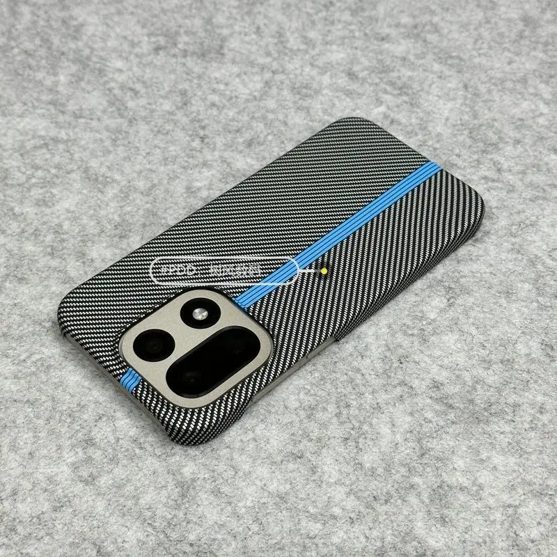 Luxurious Carbon Fiber Texture Drop-Proof Shock-Proof Phone Case