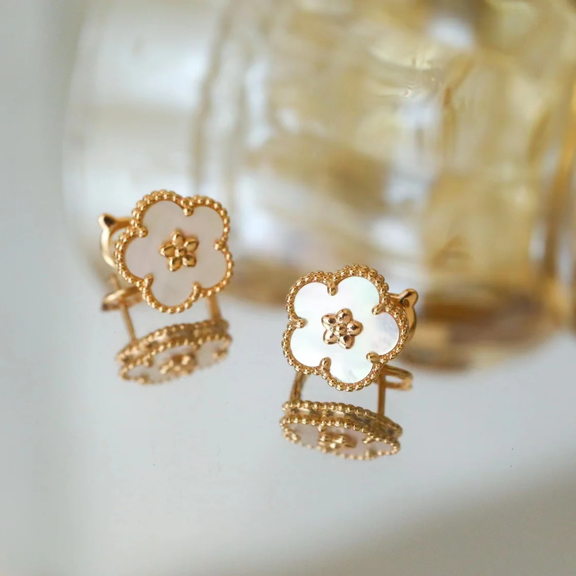 

High quality s925 sterling silver clover earrings, women's plum blossom jewelry wedding gift, comes with packaging bag