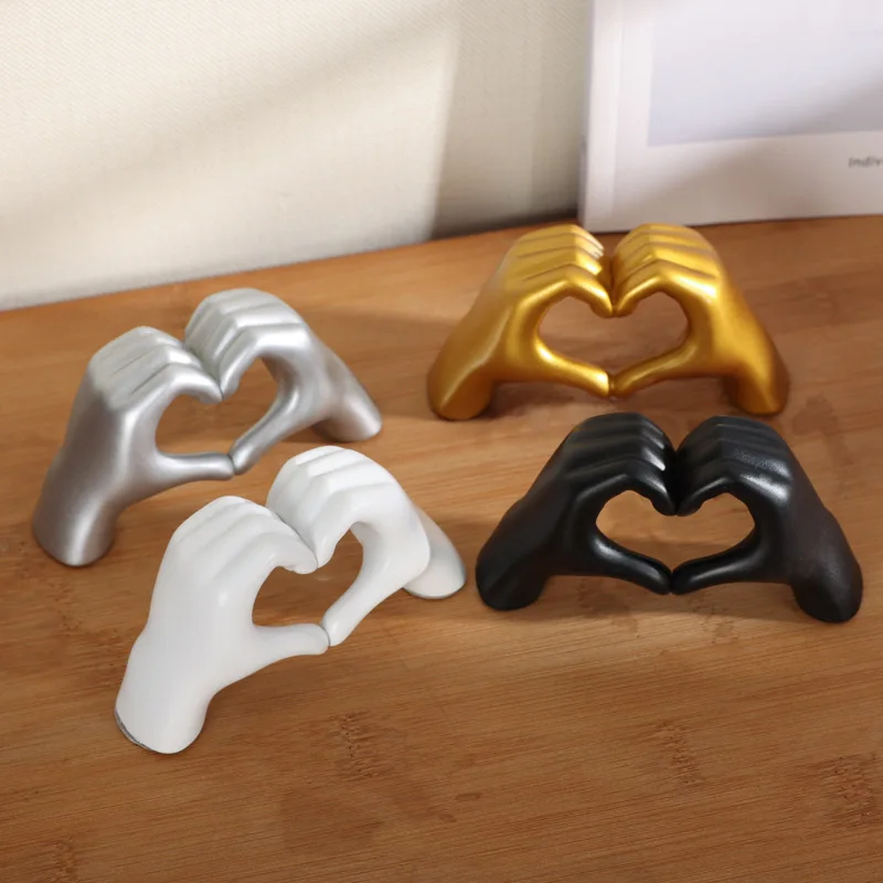 Gold Heart Decoration Hand Statue - Modern Love Gesture Sculpture for Home and Office Decor