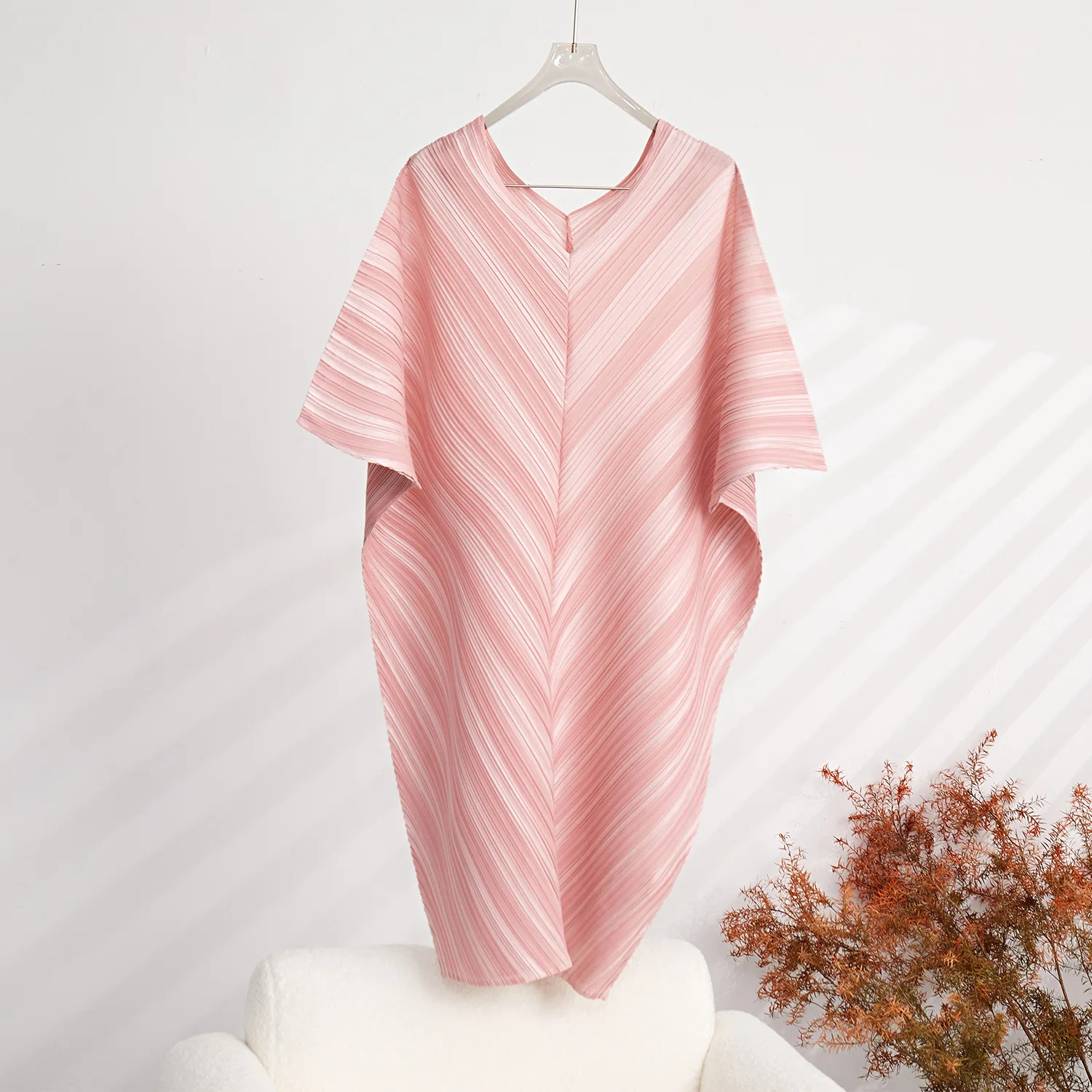 

Miyake Pleated Women's Dress Fashion Brand Loose Medium And Long Skirt Lady Age-reducing Meat-covering Color Elegant Skirt