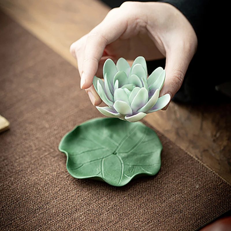 Ceramics Color Changing Tea Pet Lotus Flower Incense Burner Stick Holder for Aromatherapy Cha Dao Tearoom yoga Accessories