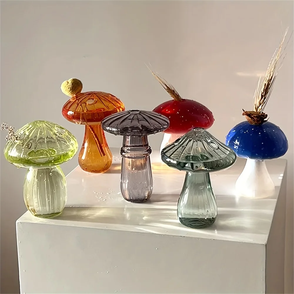 Vibrant Mushroom Glass Vase for Hydroponic Flower Arrangements and Home Decor
