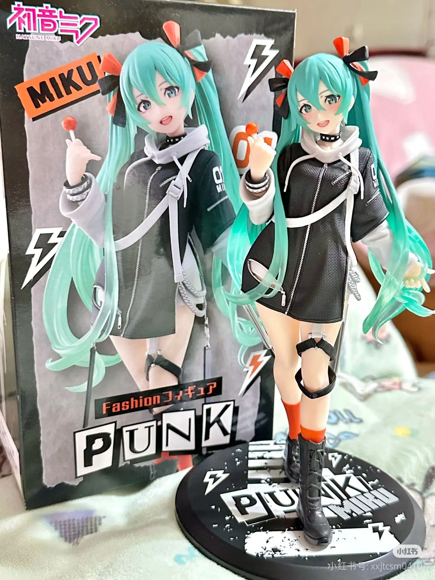 Sbca21a8d3c9547358b7ba40dd3e3adcbi - Hatsune Miku Merch