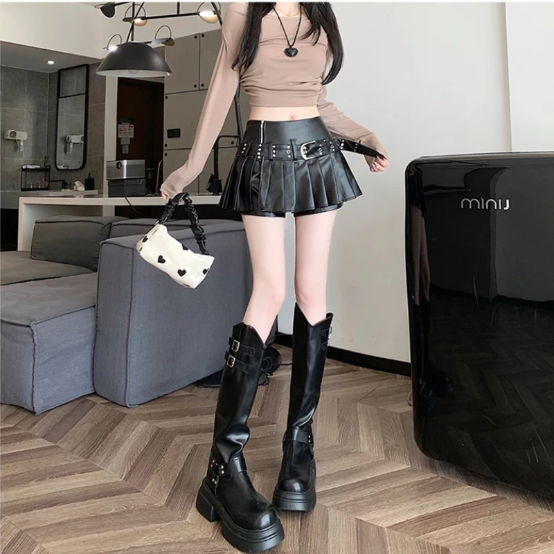 Women's Black Gothic A-line Pleated Leather Skirt Y2k Mini Shorts Skirts Harajuku Korean Emo Skirt 2000s Vintage Clothes Summer 5