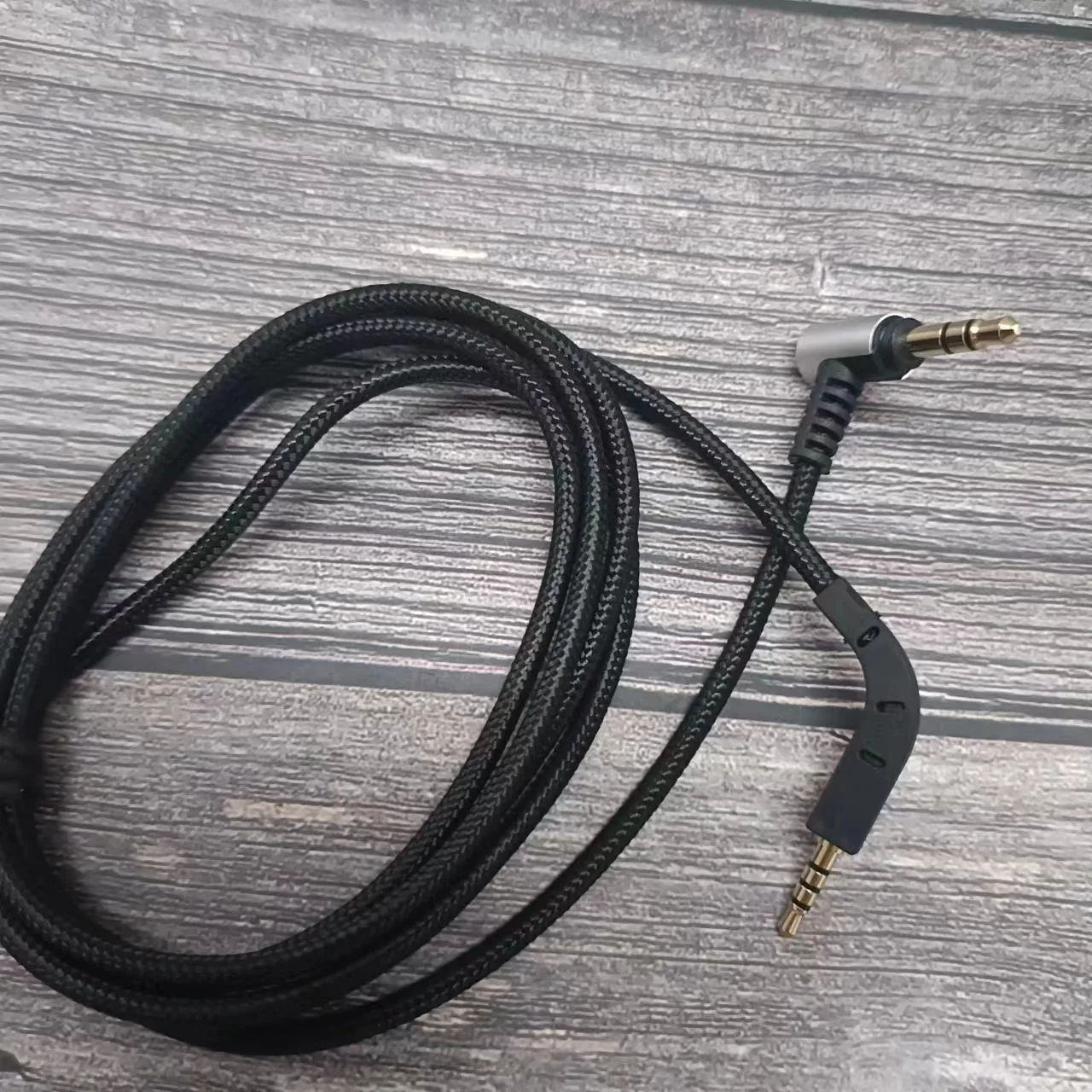 Plug and Play High quality audio cable For Bowers&Wilkins B&W P5 P9 P7 Headset 3.5mm to 2.5mm plug Weaving without wheat thread，