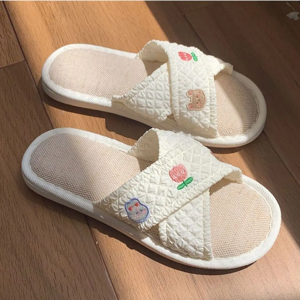 Yasuk Autumn Winter Fashion Women's Casual Sweet Soft Indoor And Outside Home Warm Slippers Non-Slip Lovely Flower