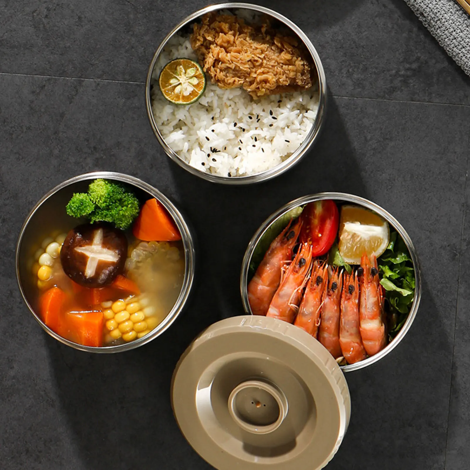 2000ml 304 Stainless Steel Vacuum Insulation Lunch Box Portable 3 Layer Vacuum Insulated Barrel 3 Layer Vacuum Insulated Barrel