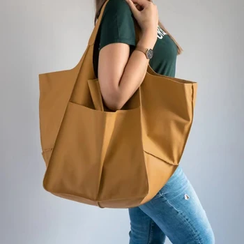 Women Brand Designer MetalLook Luxury Pu Leather Shoulder Bags Casual Soft Large Capacity Tote Handbags Retro Big Shopper Purses 1