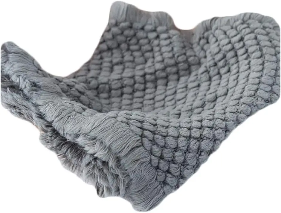 Baby Photography Props: Beige Braid Wool Basket Filler and Blanket