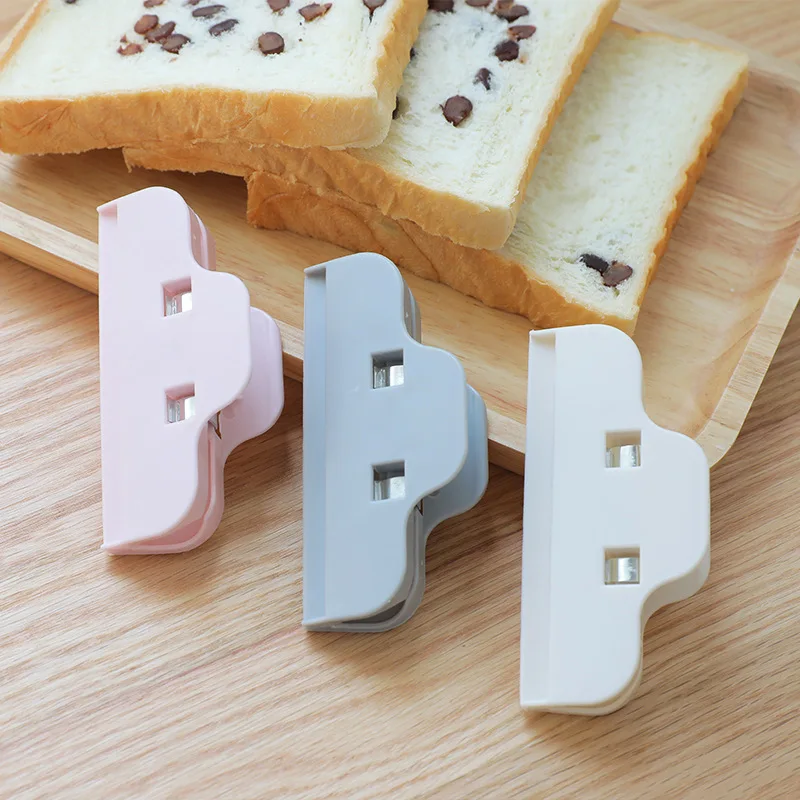 4Pcs/set Portable Sealed Clips Kitchen Storage Food Snack Seal Sealing Bag Clips Sealer Clamp Plastic Tool Kitchen Accessories — view 3