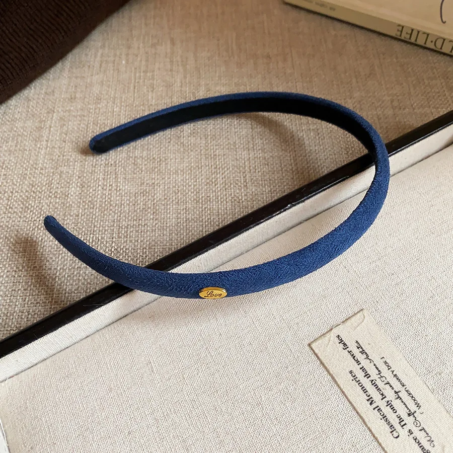 9 Farben Dünne Samt-Haarbänder mit schmalen ovalen Buchstaben für Damen, Retro Minimalistisches Stoff-Stirnband, Täglicher Kopfschmuck, Neu M – Detail 5