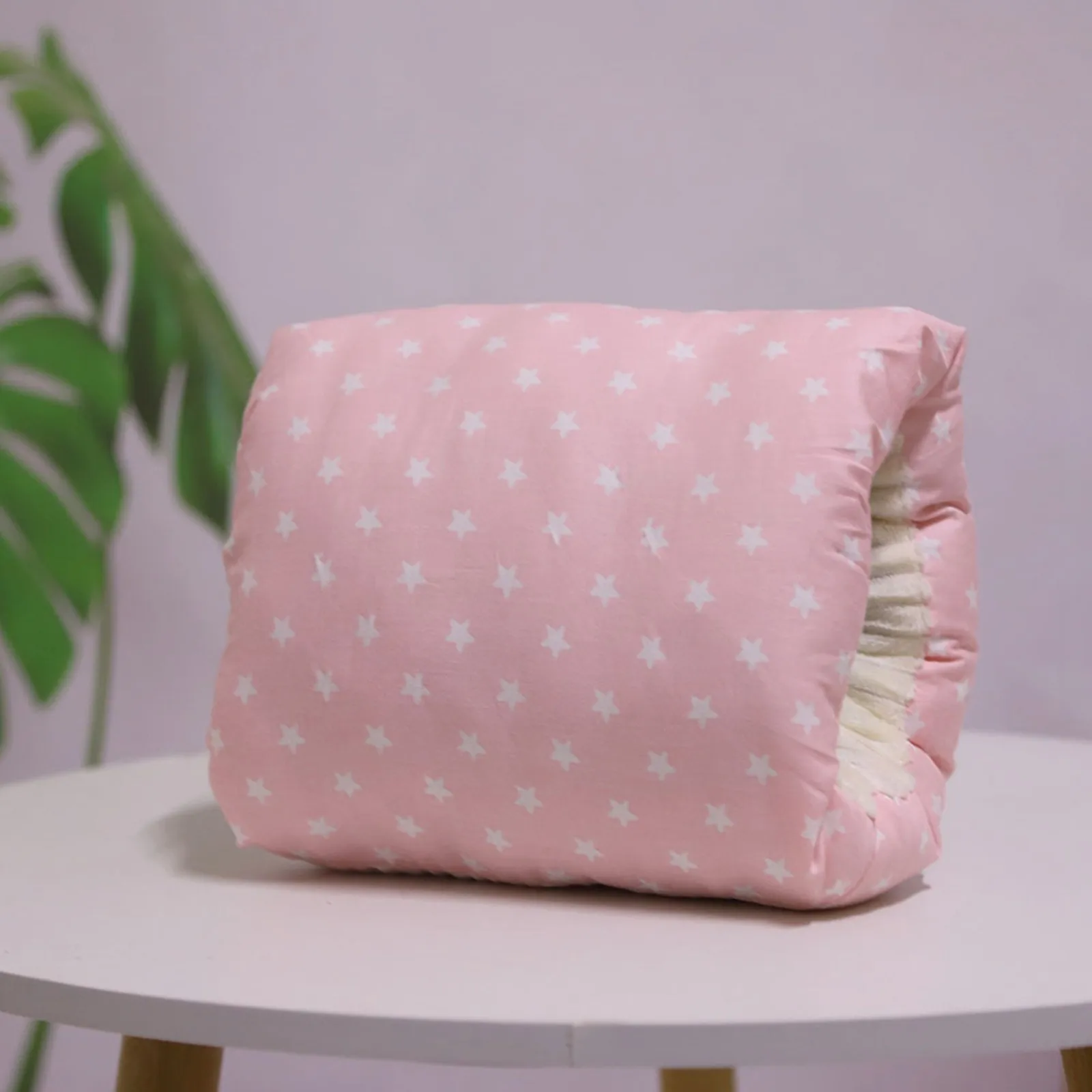 Care newborn baby health products Arm pillow breastfeeding nursing arm cushion baby decoration room feeding pillow