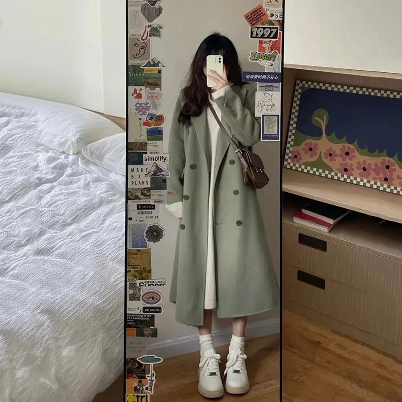 

New senior sense of mid-length woolen coat autumn and winter new Hepburn style small Korean woolen coat woman