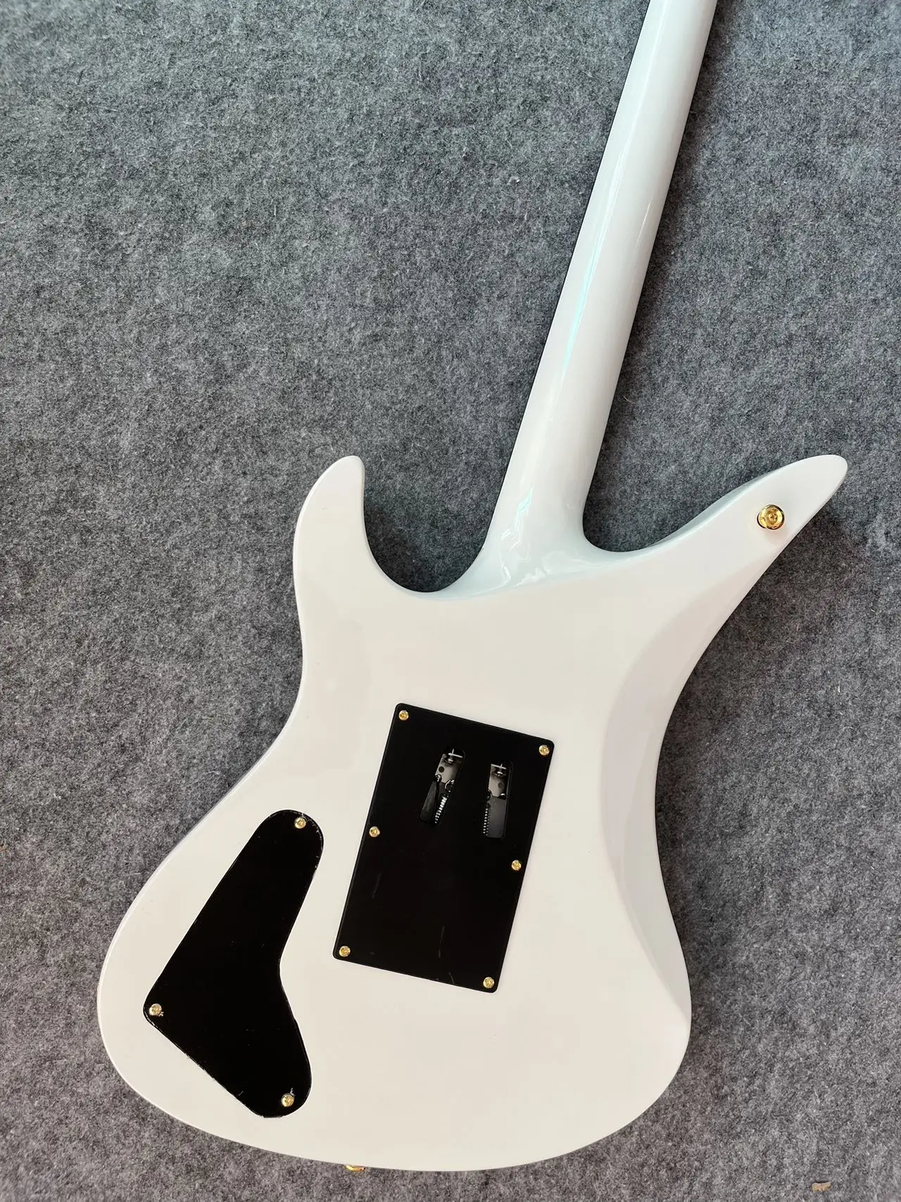 Exquisite horn electric guitar price, manufacturer quality, recent free and