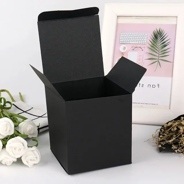 thumbnail image 1 of 20 cajas de regalo Kraft cuadradas de varios tamaños, caja de papel de embalaje plegable negra, blanca y marrón, caja de propuesta para fiesta de cumpleaños nupcial, 1 of 5
