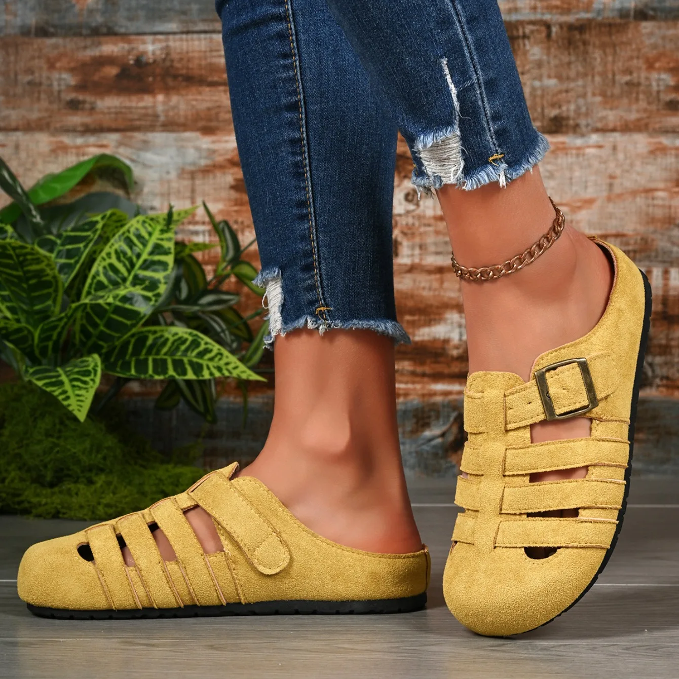 2026 Fashion Retro Soft Sole Non Slip Summer Round Toe Flat Shoes Comfortable Versatile Women Sandals_vogvips.com
