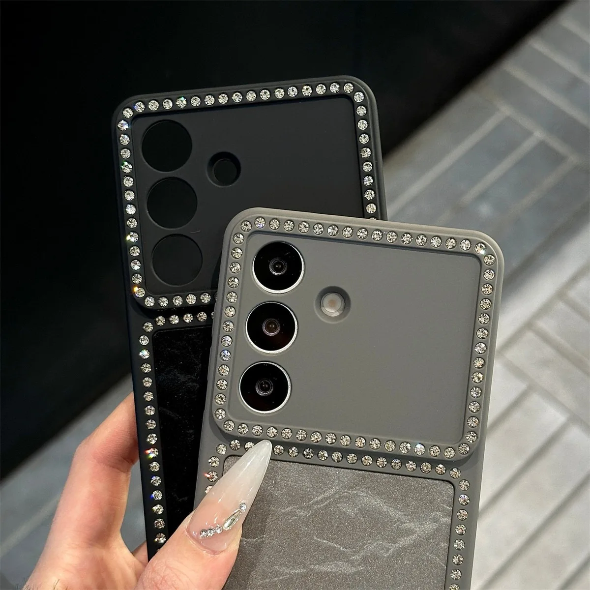 Luxury Glitter Snow Mountain Velvet Phone Case