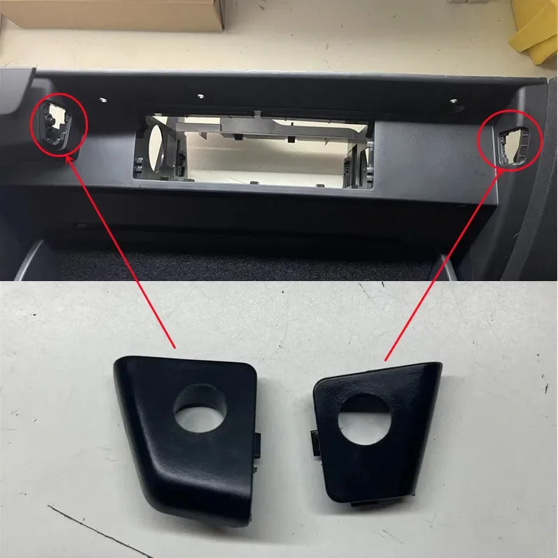 스코다 슈퍼브 우측 수납함 고정 클립 1개