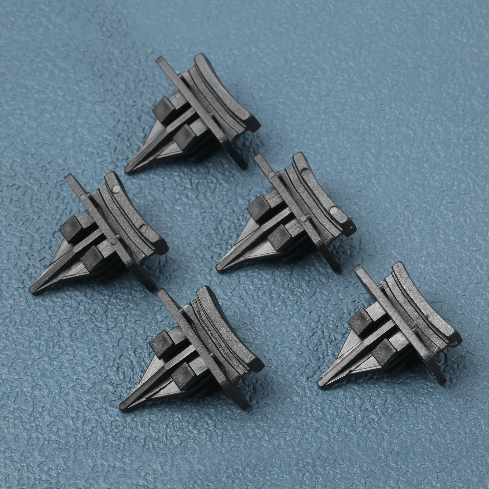 COLLIER DE SERRAGE ACIER Recouvert PLASTIQUE 8mm X 5 PIECES