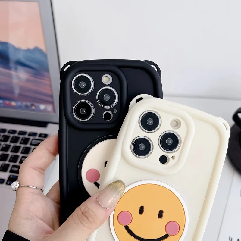 Silicone Phone Case With Smiley Face And Lanyard For Iphone_voghion.com