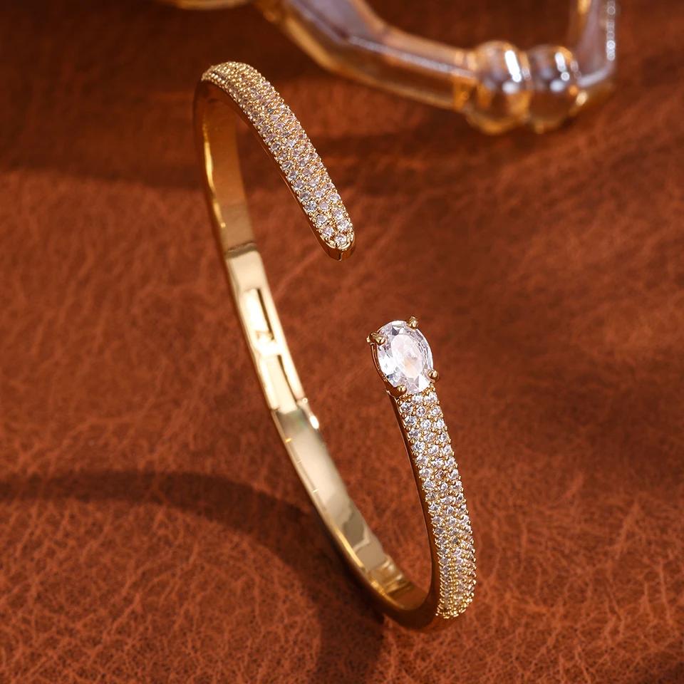 Gold Color B2321