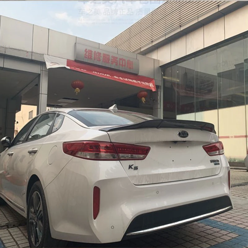 

carbon fiber Unpainted Color Rear Trunk Boot Wing Rear Lip Spoiler For Kia K5 Optima 2016 2017 2018 R style
