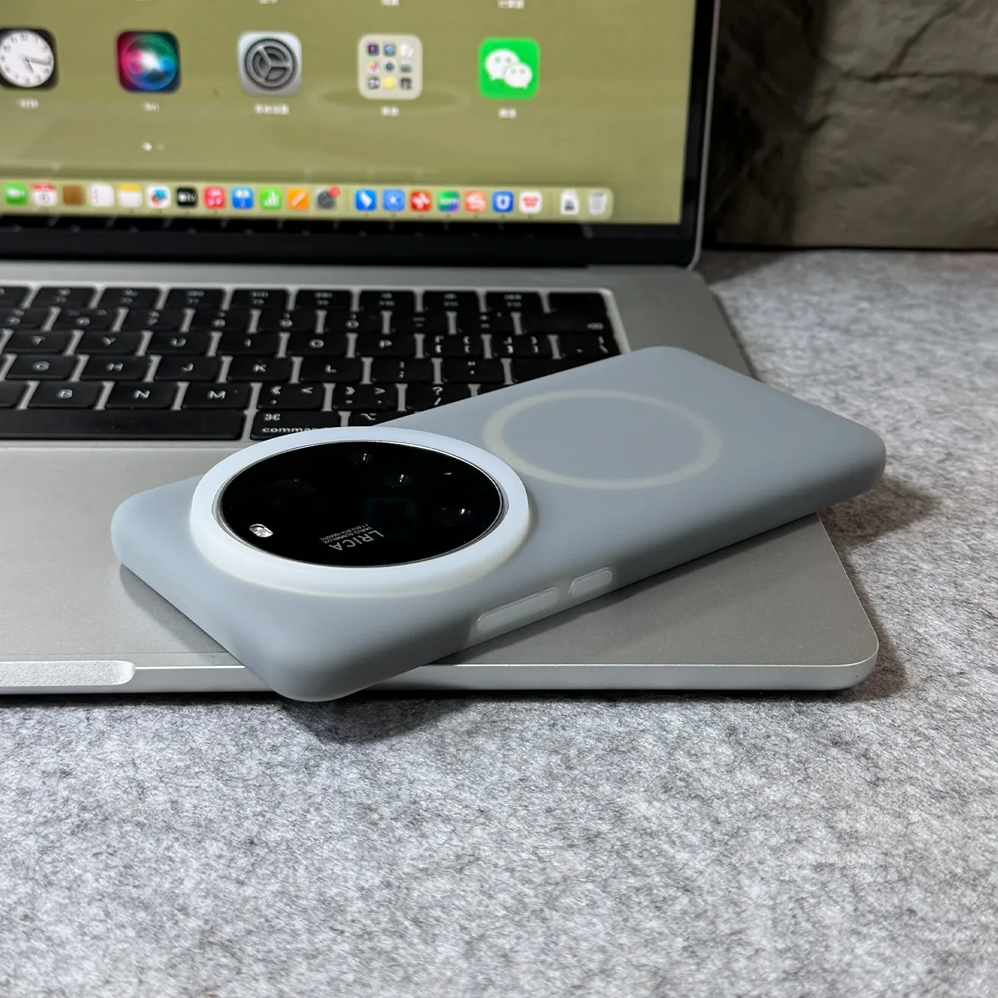 Magnetic Magsafe Soft Liquid Silicone Anti-Fall Phone Case