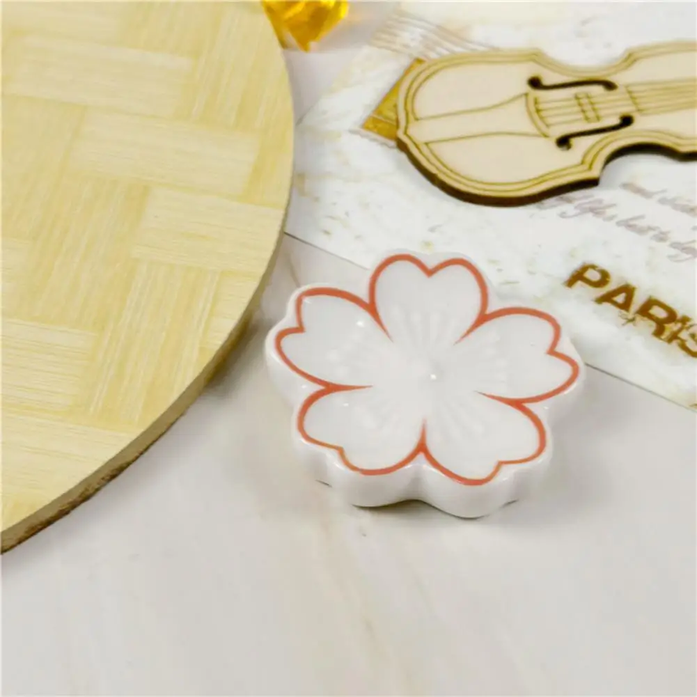

Ceramic Chopstick Ceramic Sakura Shape Chopstick Rest Holder for Home Kitchen Restaurant Tableware Durable Ceramic Fork Holder