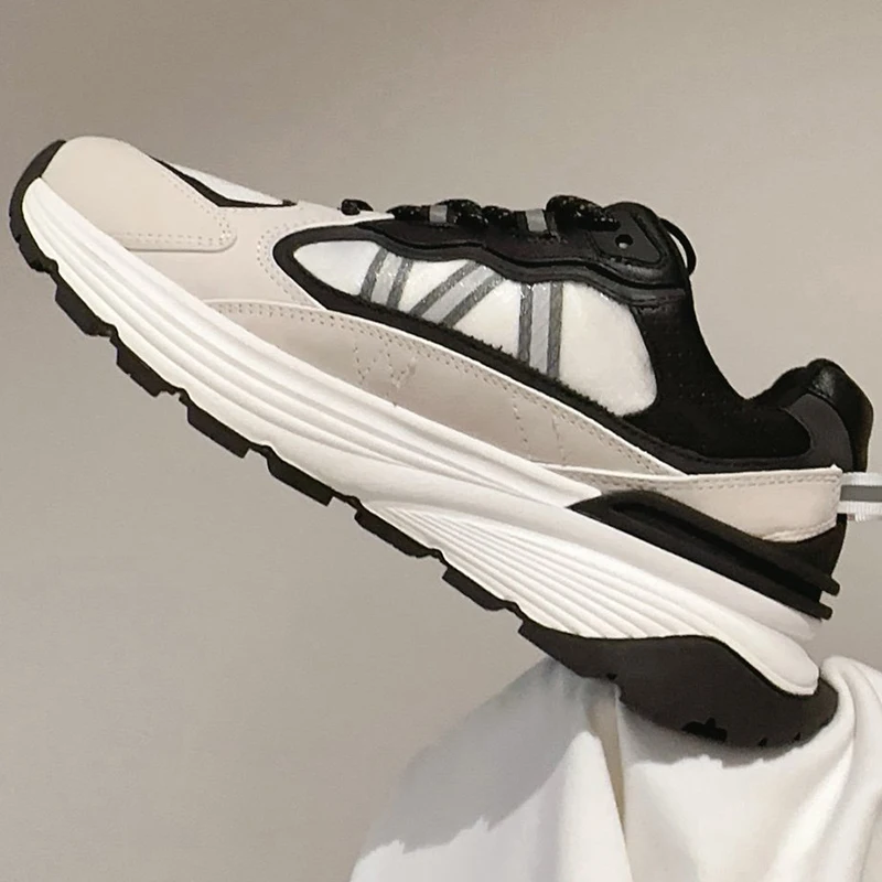 

Early Autumn Male Loafers 2023 New Lightweight Breathable Anti-Odor Sneakers Outdoors Thick Bottom Men's Casual Shoes