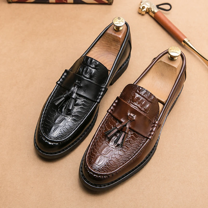 Wedding Leather Shoes for Men Slip On Loafers Tassels Leather Men&rsquo;s Dress Shoes Business Male British Style Formal leather shoes