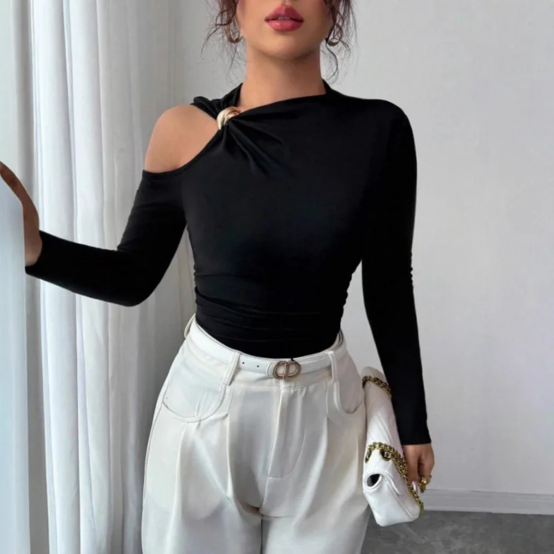 New Fashion Women's Asymmetrical Collar Off-shoulder Long-sleeved Top Retro Metal Decorative Slim-fitting and Thin Blouse
