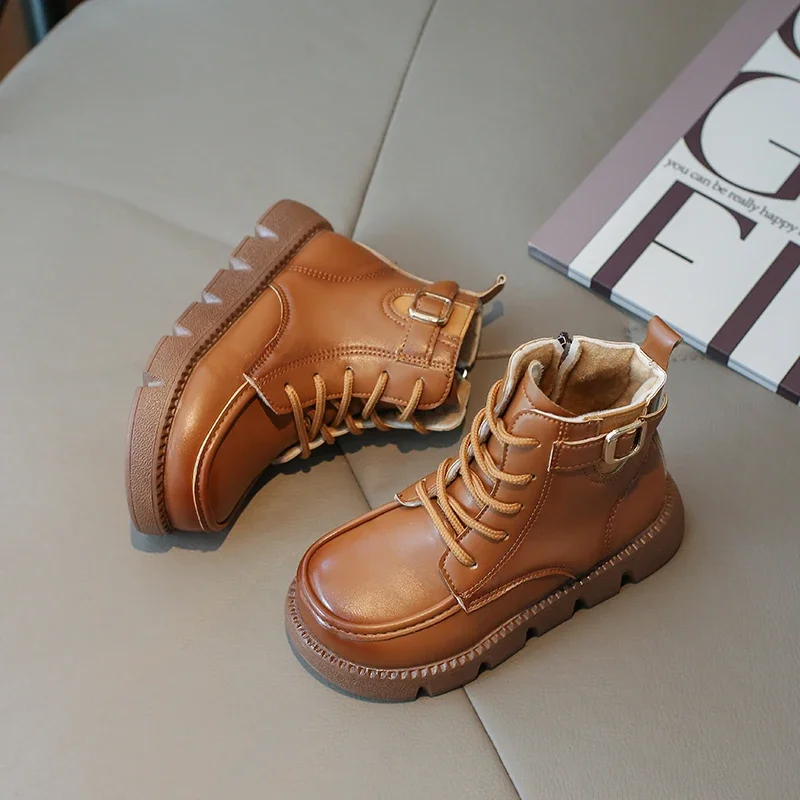 

2023 Winter New Fashion Buckle Boys Short Boots Baby Anti Slip Plush Children's Casual Boots Solid Color Leather Boots for Girls