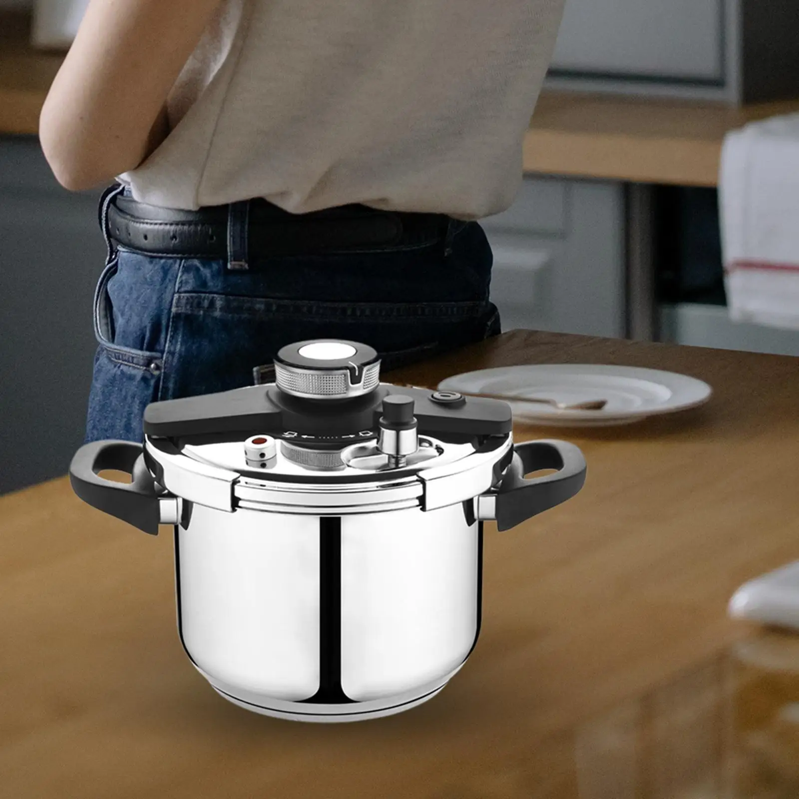 

Deep Pressure Pan Nonstick Stainless Steel Rice Cooker Portable Pressure Canner for Household Restaurant Indoor Picnic Camping